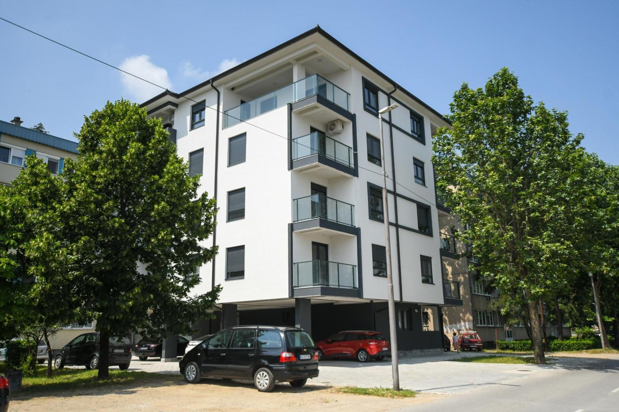 Ferienwohnung Apartman Plaza 2 Kladovo Exterior foto